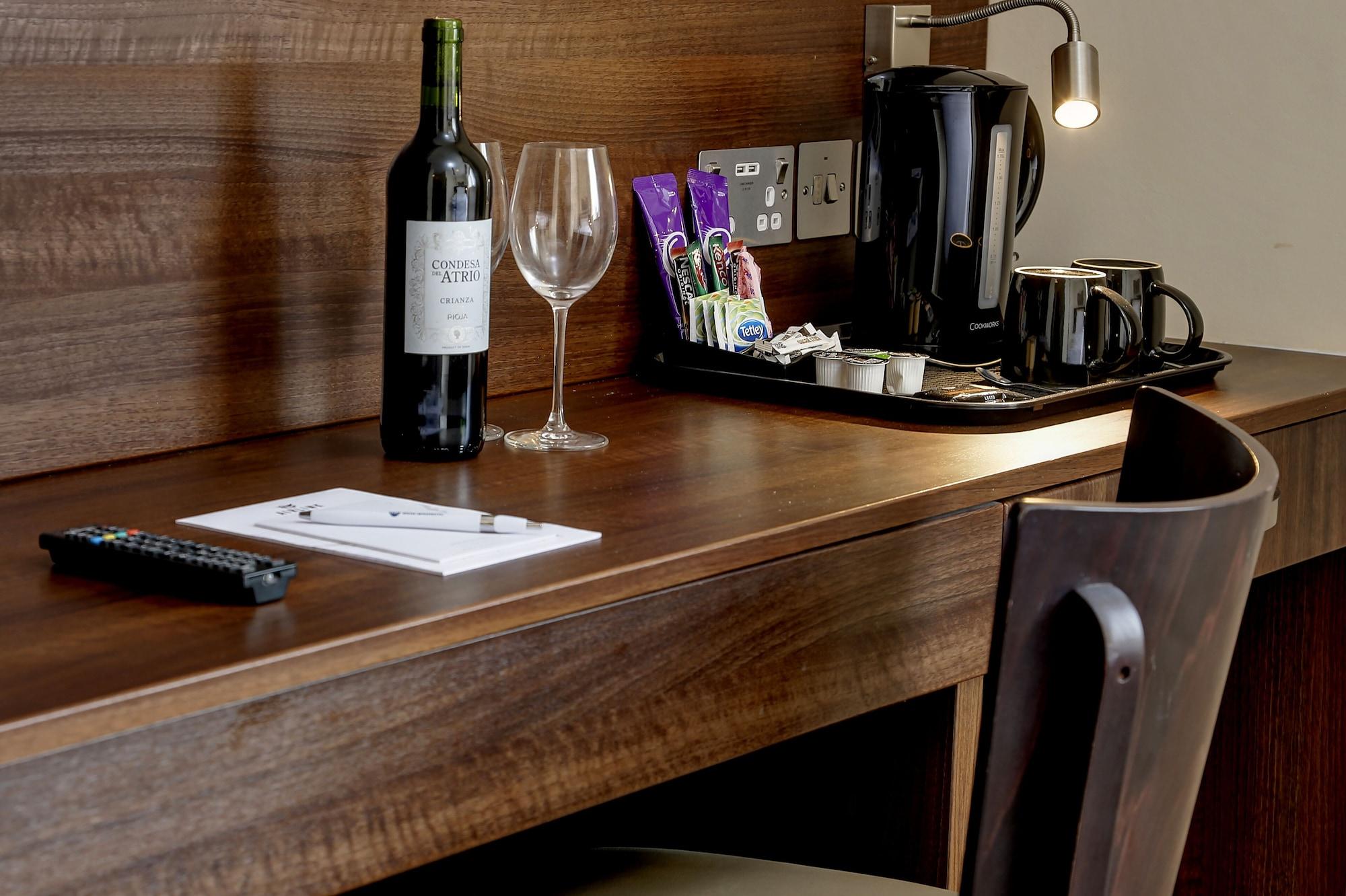 הייז Airlink Hotel מראה חיצוני תמונה