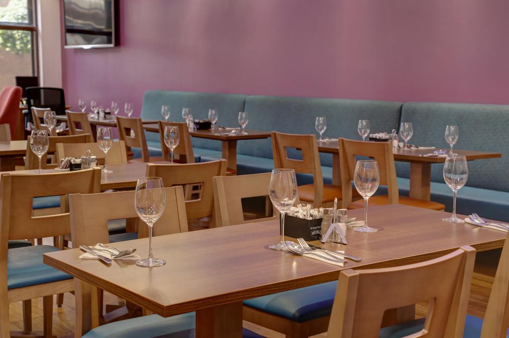 הייז Airlink Hotel מראה חיצוני תמונה