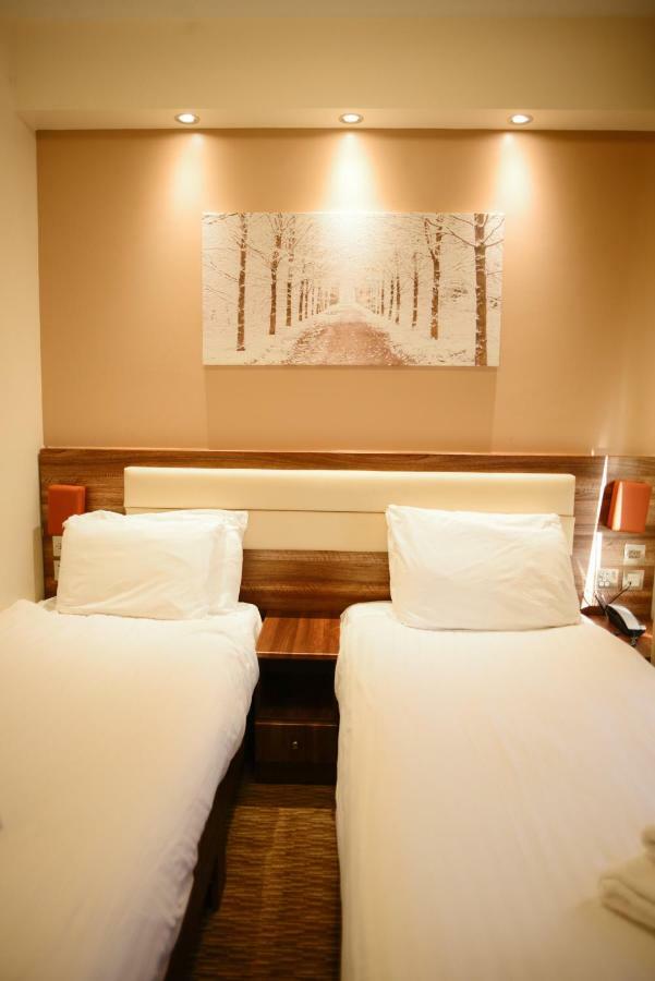 הייז Airlink Hotel מראה חיצוני תמונה